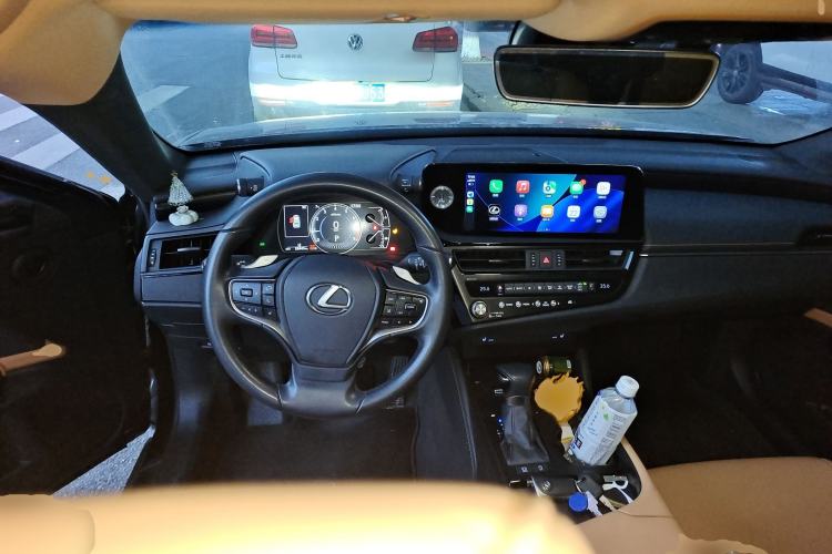 Used Lexus ES 2023 200 Excellence Edition