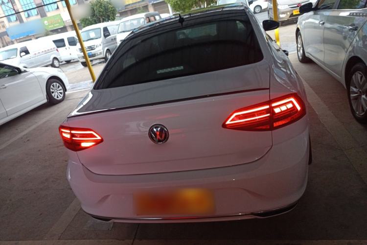 Used Volkswagen Lamando 2019 230TSI DSG Fashion Edition China V Standard