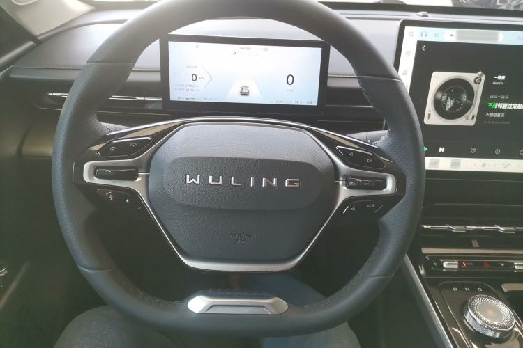 Used Wuling Xingguang 2023 150 Advanced Edition
