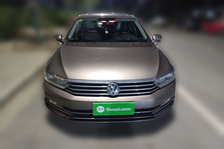 Used Volkswagen Magotan 2017 330TSI DSG Luxury Model
