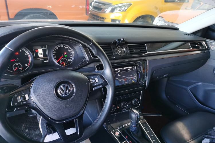 Used Volkswagen Passat 2016 380TSI DSG Prestige Edition
