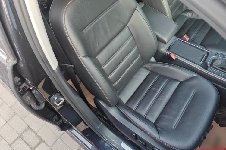 Used Volkswagen Passat 2017 330TSI DSG Prestige Edition
