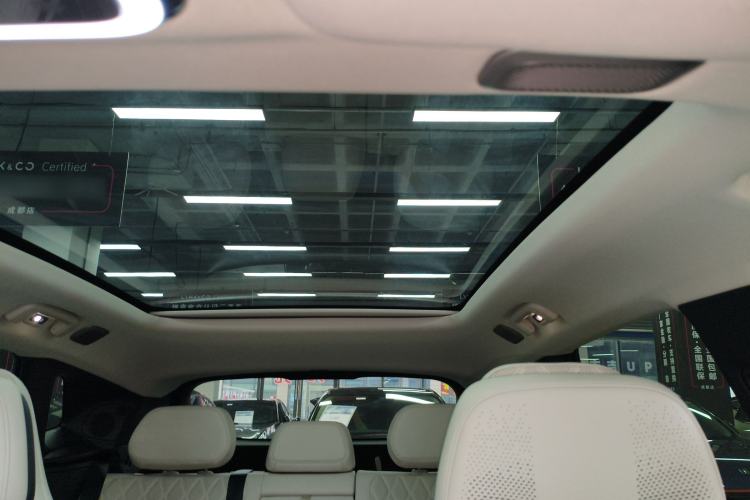 Used Lynk & Co 08 EM-P 2026 Model 210 Four-Wheel Drive Performance Ultra H7
