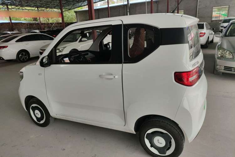Used Wuling Hongguang MINIEV 2022 Easy Version Lithium Iron Phosphate
