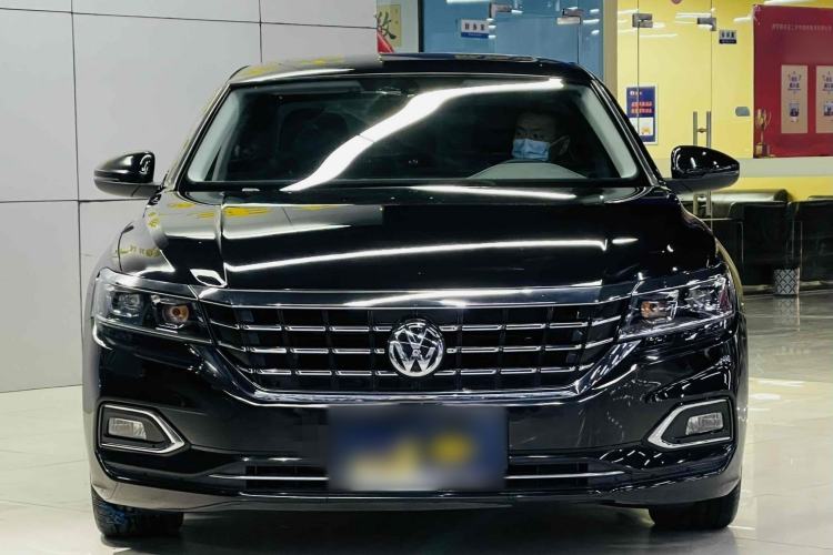 Used Volkswagen Passat 2020 330TSI Elite Edition China VI
