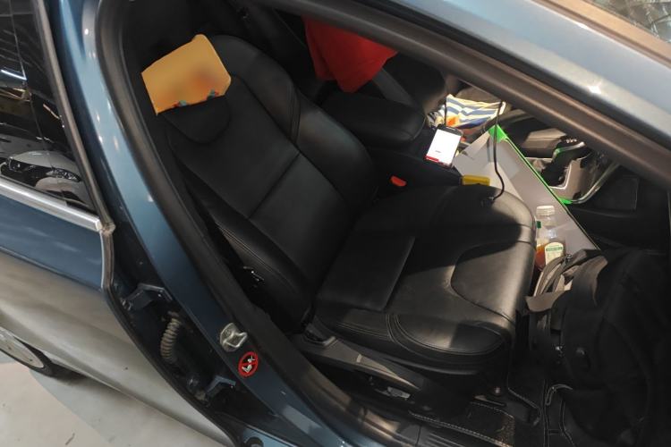 Used Volvo V40 2014 2.0T Zhiya Edition