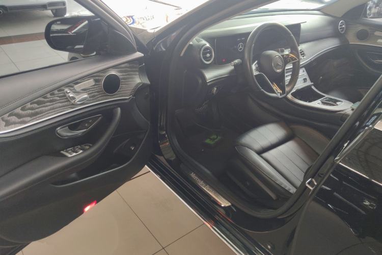 Used Mercedes-Benz E-Class 2022 Second Facelift E 300 L Fashion Edition