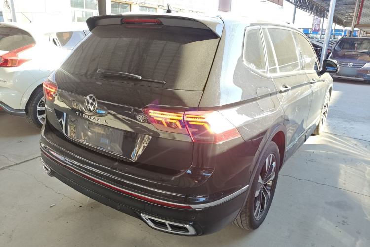 Used Volkswagen Tiguan L 2023 330TSI Automatic Two-Wheel Drive R-Line Enjoyment Edition
