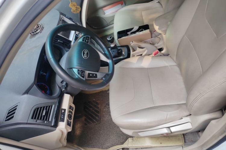 Used BYD Surui 2012 1.5TI Manual Luxury Version