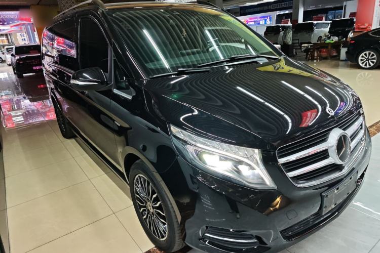 Used Mercedes-Benz V-Class 2018 V 260 Prestige Edition China VI
