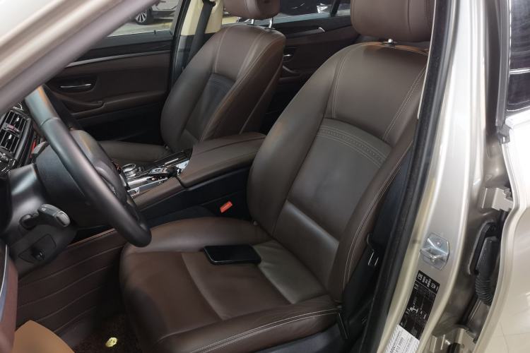 Used BMW 5 Series 2014 525Li Luxury Design Package
