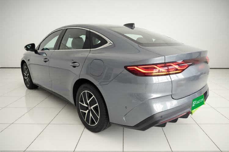 Used BYD Qin L 2025 DM-i Smart Drive 120KM Superior Model