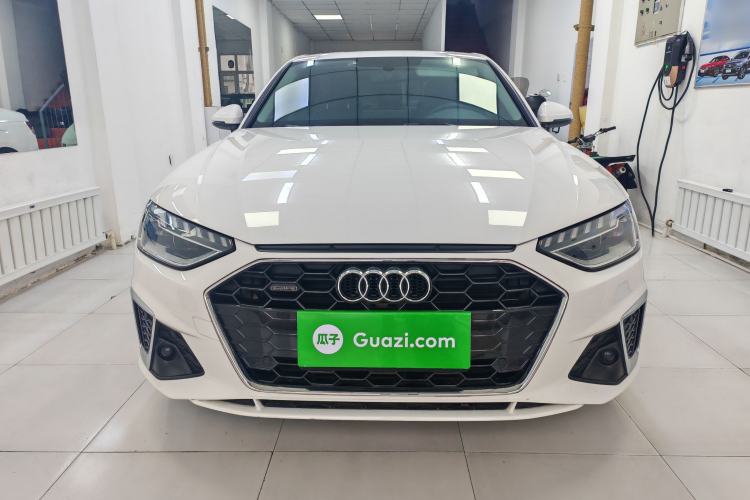 Used Audi A4L 2022 40 TFSI Fashion Dynamic Model
