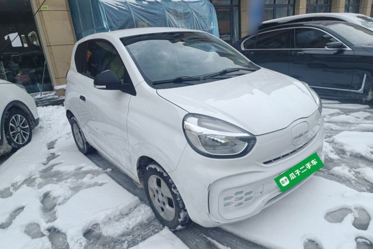 Used Roewe Clever 2021 302 km New Four-Seater Super-Efficient Version