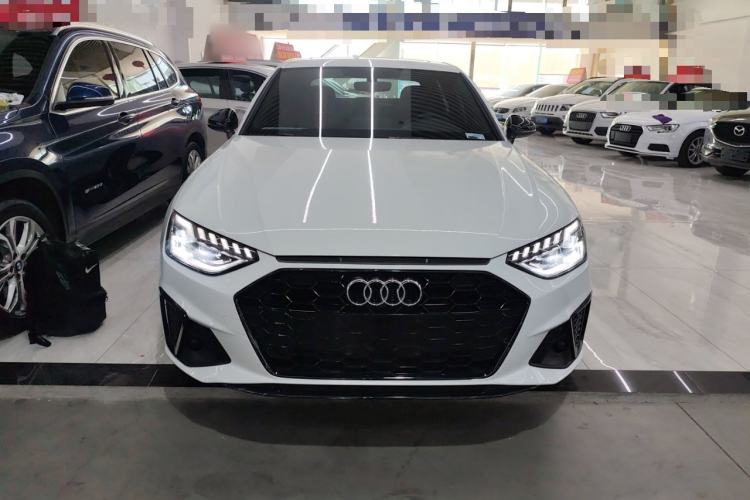 Used Audi A4L 2022 40 TFSI Luxury Dynamic Model