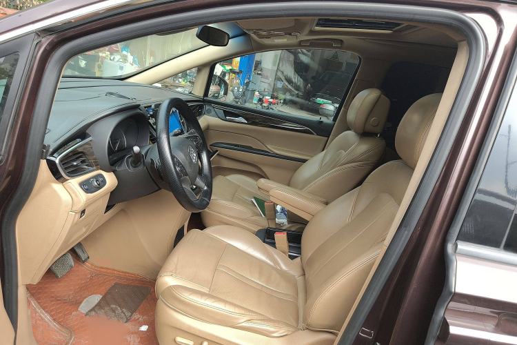 Used Buick GL8 2017 ES 28T Luxury Model China V Standard
