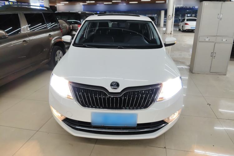 Used Skoda Rapid 2019 1.5L Automatic Comfort Edition China VI Standard
