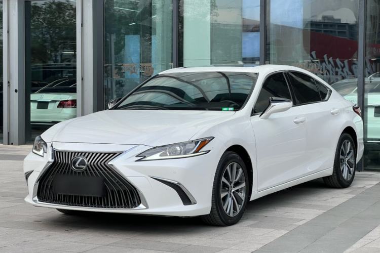 Used Lexus ES 2020 200 Excellence Edition