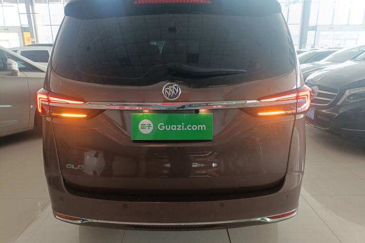 Used Buick GL8 2022 Land Cruiser Executive Class 652T Comfort Model
