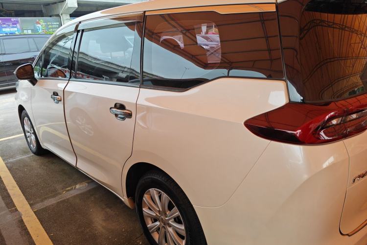 Used GAC Trumpchi M6 2019 270T DCT Luxury Edition (6-seater) China VI
