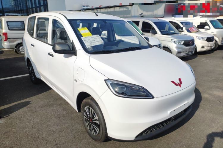 Used Wuling Hongguang New Energy 2024 All-Electric Model 300KM Standard Version