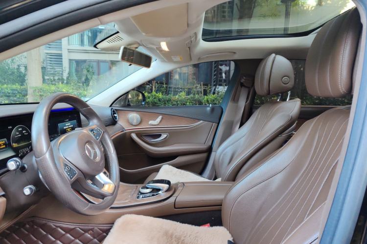 Used Mercedes-Benz E-Class 2018 Facelift E 200 L
