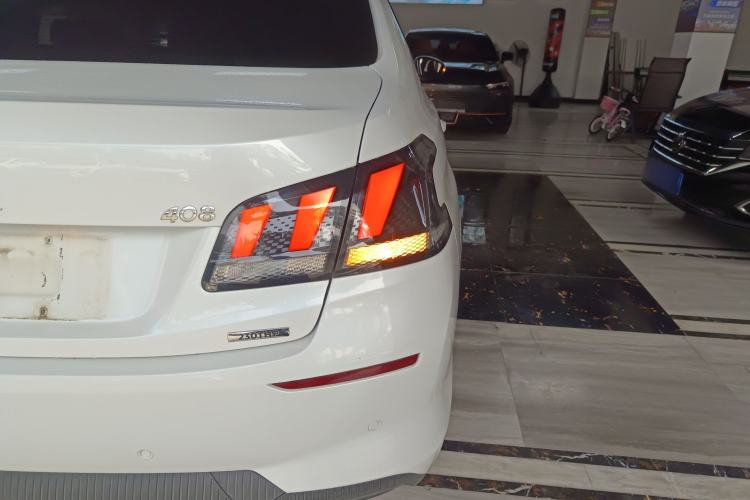 Used Peugeot 408 2019 230THP Automatic Luxury Edition China VI Standard