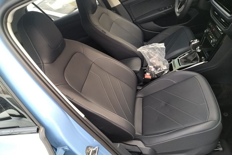 Used Volkswagen Tharu 2025 NewRui 300TSI Prestige Edition