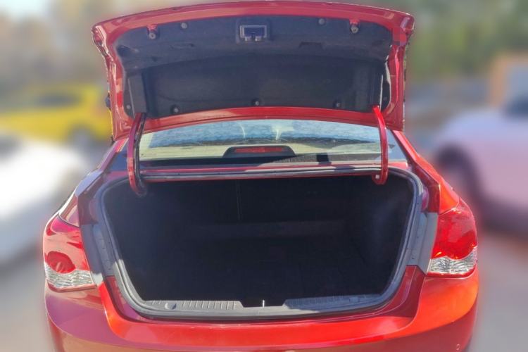 Used Chevrolet Cruze 2013 1.8L SE AT