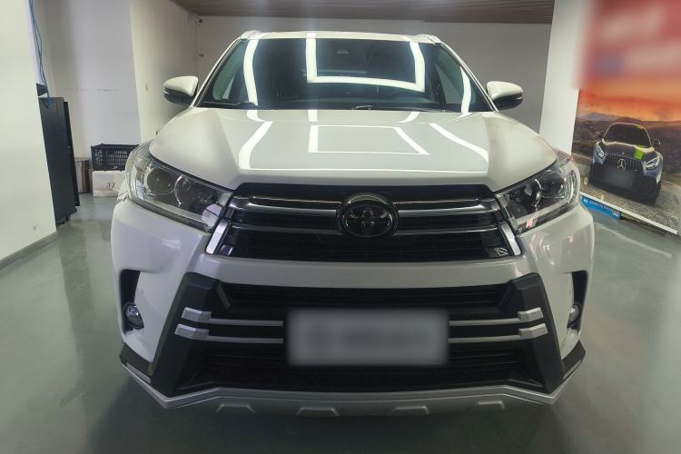 Used Toyota Highlander 2018 2.0T Four-Wheel Drive Prestige Version 7 Seats China V Emission Standard
