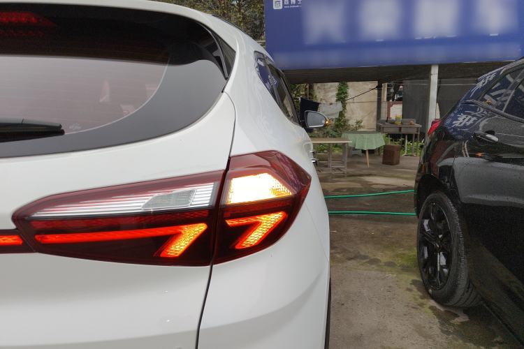 Used Hyundai Tucson 2020 280TGDi Two-Wheel-Drive GLS Fashion Edition China VI Standard
