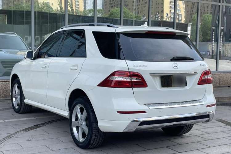 Used Mercedes-Benz M-Class 2012 ML 300
