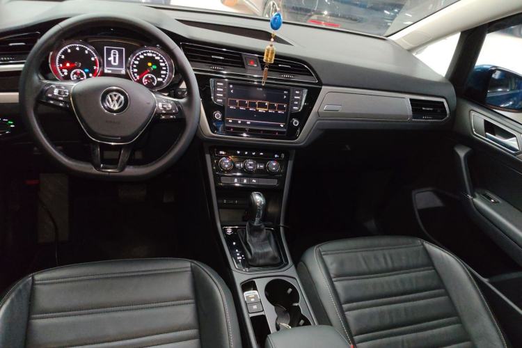 Used Volkswagen Touran 2018 Volkswagen Touran L 280TSI DSG Boundary Edition 7 Seats China V Emission Standard