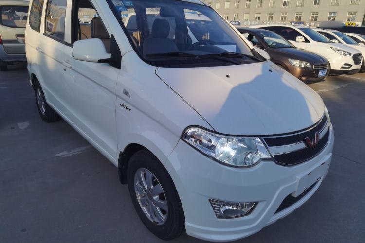 Used Wuling Hongguang 2014 1.5L S Standard Version
