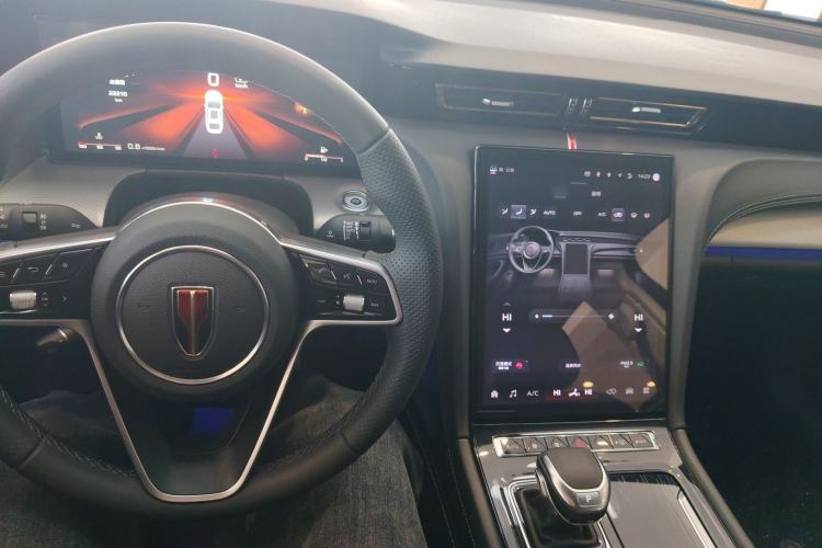 Used Hongqi H5 2024 2.0T Automatic Smart Connect Flagship Edition