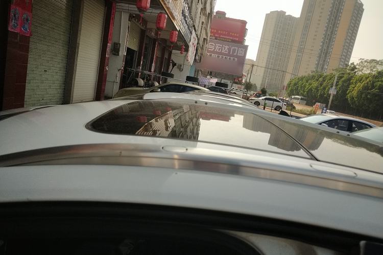 Used Honda Vezel 2015 1.8L CVT 2WD Luxury Model