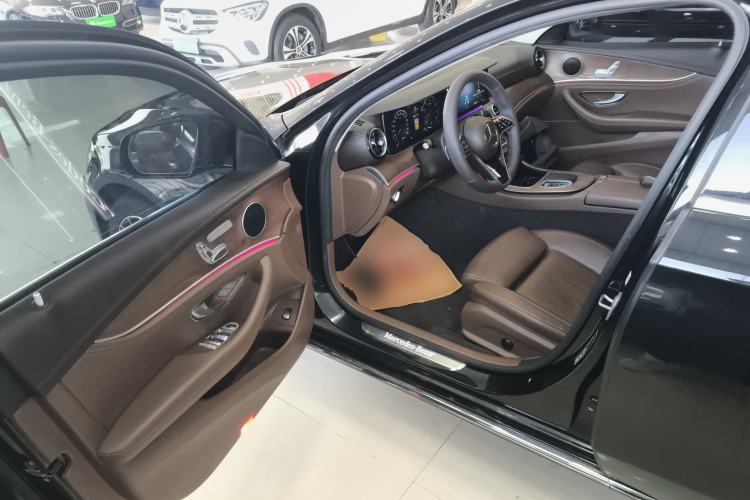 Used Mercedes-Benz E-Class 2023 Facelift E 260 L