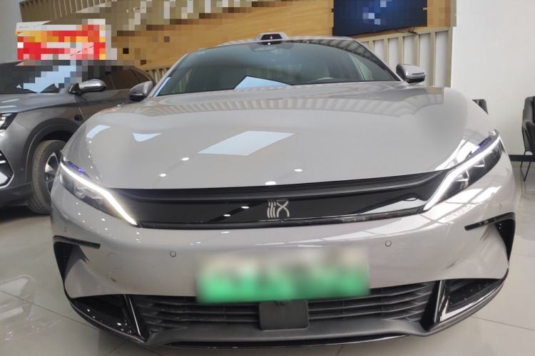 Used BYD Han 2025 EV with 701 km of Laser Radar-Enabled Intelligent Driving