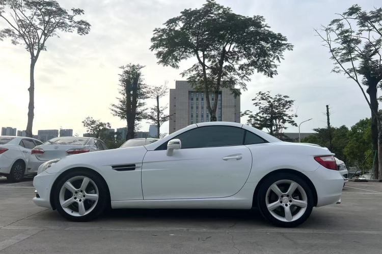 Used Mercedes-Benz SLK-Class 2011 SLK 200 Fashion Model