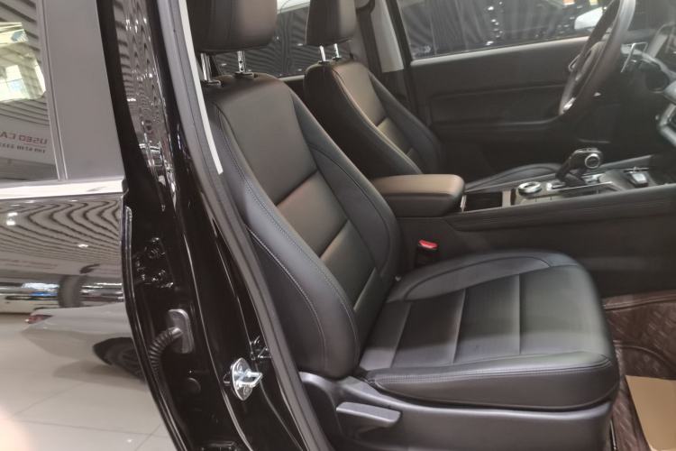 Used Great Wall Poer 2023 2.0T Passenger Version Automatic Diesel Two-Wheel Drive Comfort Trim – GW4D20M