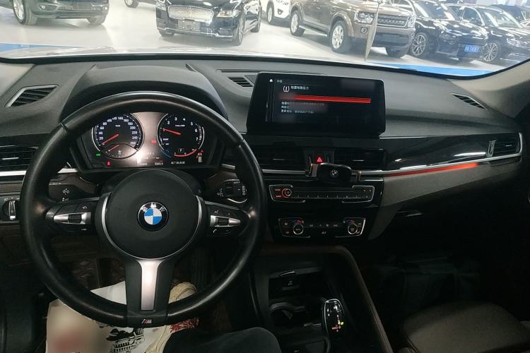 Used BMW X1 2022 sDrive25Li Leading Model
