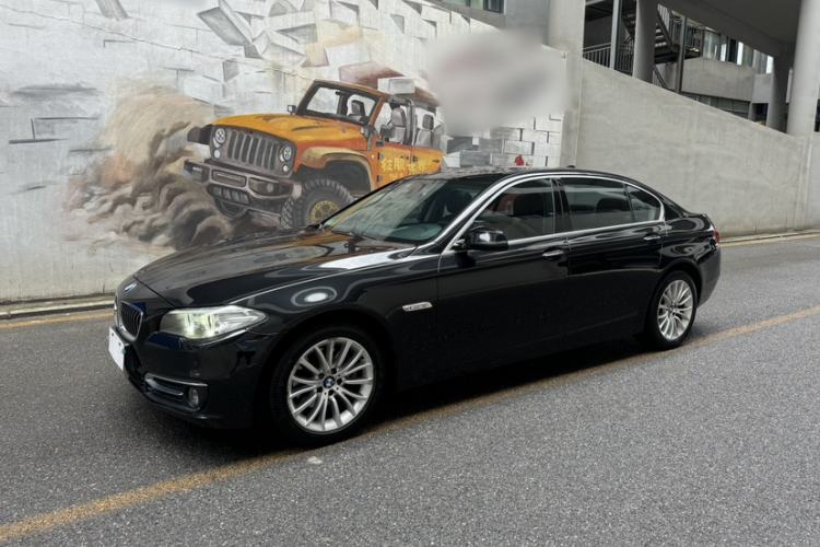 Used BMW 5 Series 2014 525Li Luxury Design Package