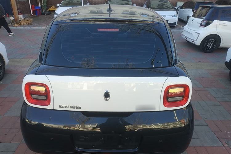 Used ORA Black Cat 2021 301 km Basic Version
