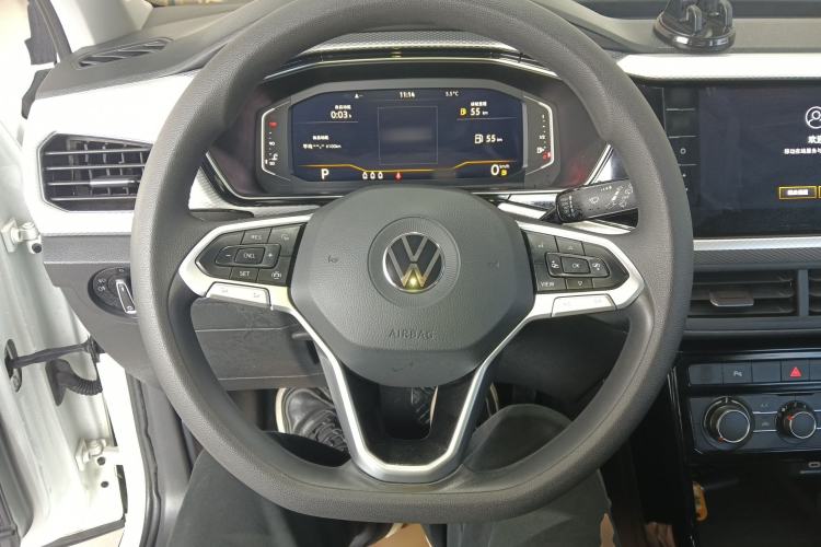 Used Volkswagen Tacqua 2023 200TSI DSG Joy-Connect Edition
