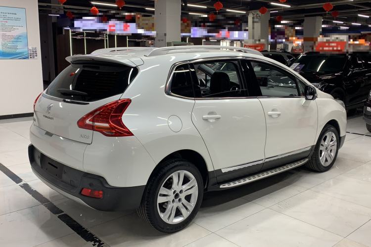 Used Peugeot 3008 2015 2.0L Automatic Trend Edition
