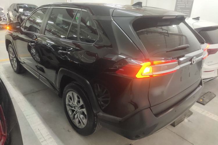 Used Toyota Wildlander 2023 2.0L CVT Two-Wheel Drive Leading Edition