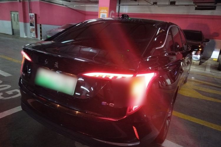 Used Hongqi E-QM5 2023 Revised Version Basic Travel Edition
