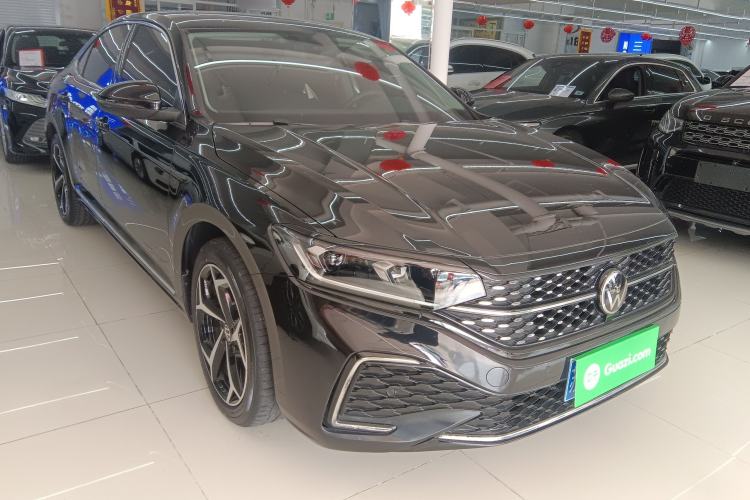 Used Volkswagen Passat 2025 Outstanding Model 380TSI Starry Dragon Edition
