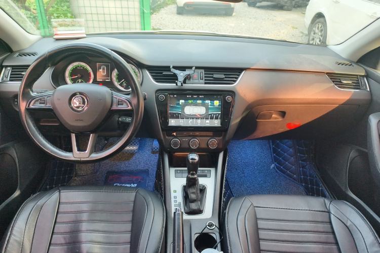 Used Skoda Octavia 2018 1.6L Automatic Luxury Edition
