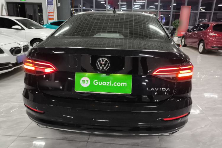 Used Volkswagen Lavida 2021 1.5L Automatic Comfort Edition
